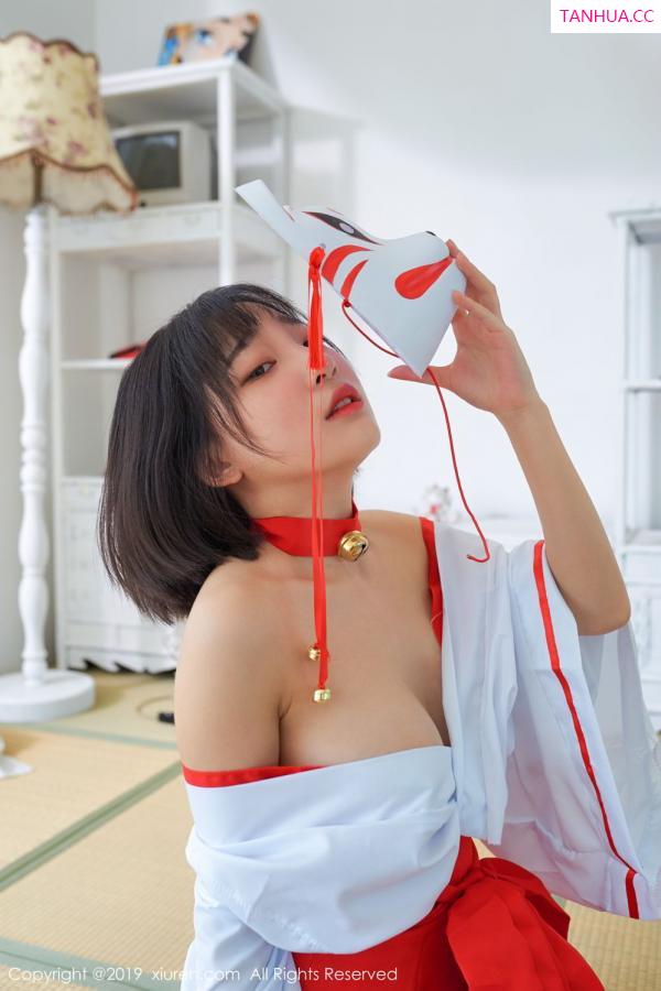 강인경 姜仁卿 [XIUREN]高清写真图 2019.09.29 模特_卿卿第12张图片